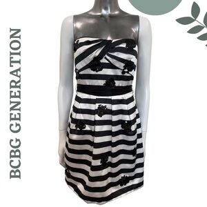 BCBG Max Azria Strapless Striped Dress Black Cream Sequin Applique – Size 4